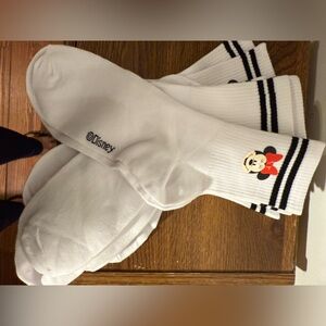 Disney White Socks with Minnie Mouse and Black Stripes Pack of 6 BRAND NEW